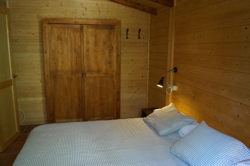 Camping Maçanet de Cabrenys Buitenkant foto