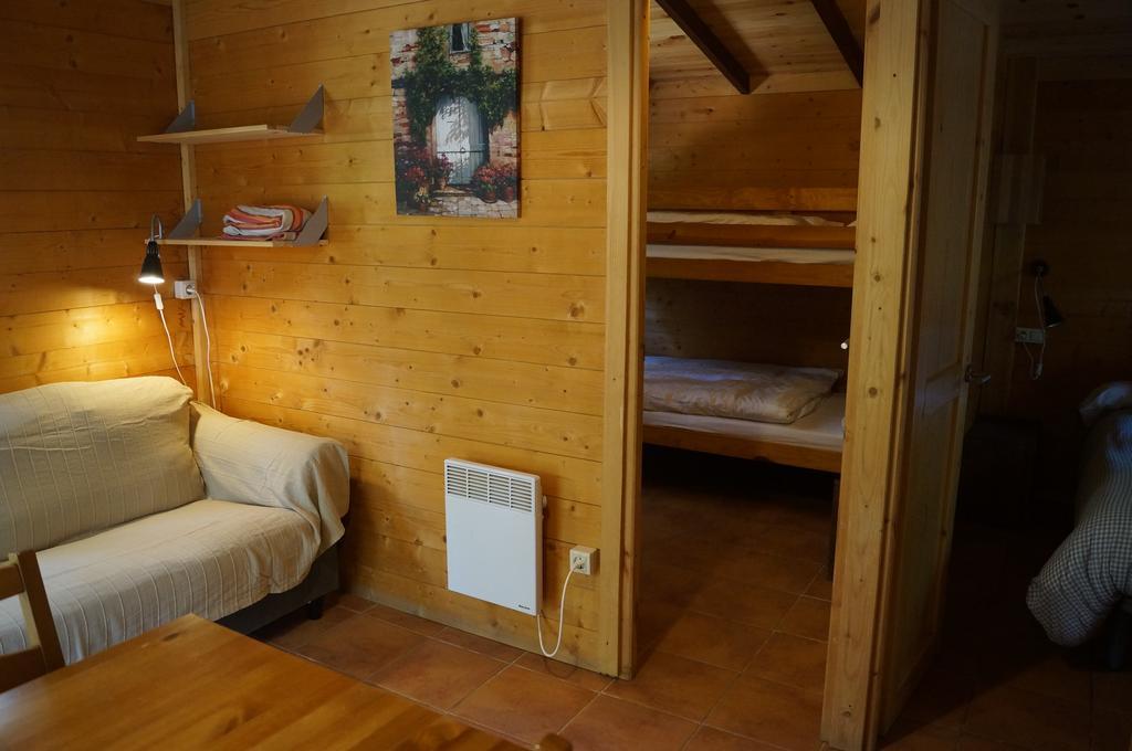 Camping Maçanet de Cabrenys Buitenkant foto